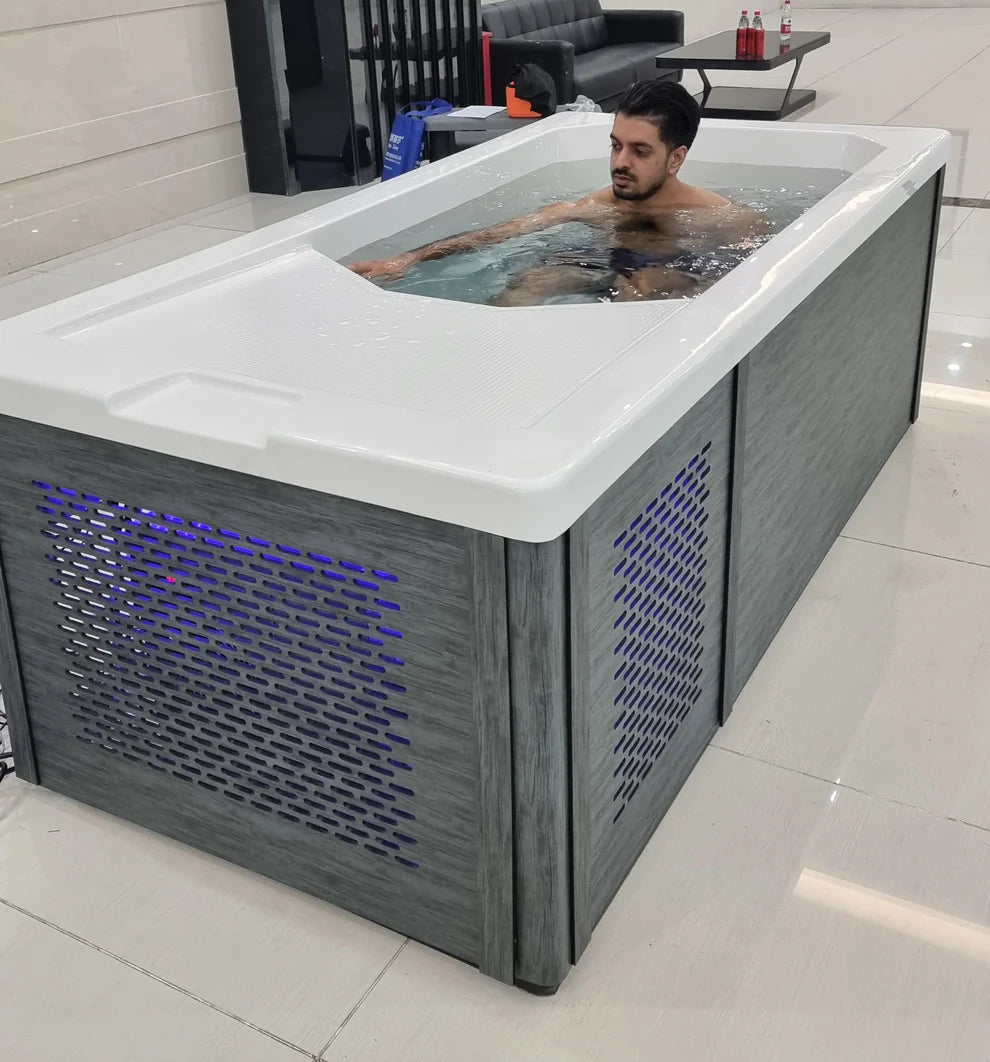 Great Lakes Cold Water Therapy usage showing man in tub. 