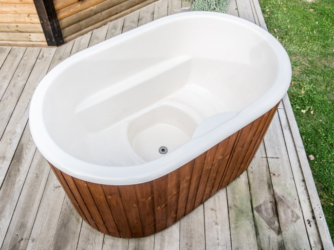 Viking Industrier Ofuro Hot Tub (LHTO)